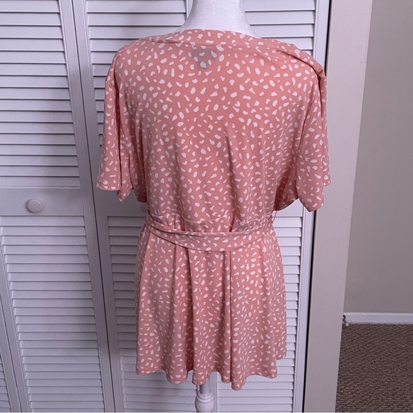 Torrid wrap blouse - Picture 2 of 3